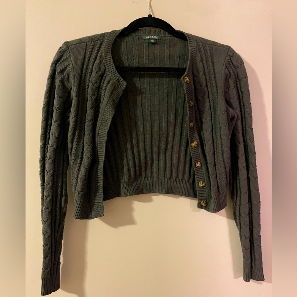 Cropped sweater